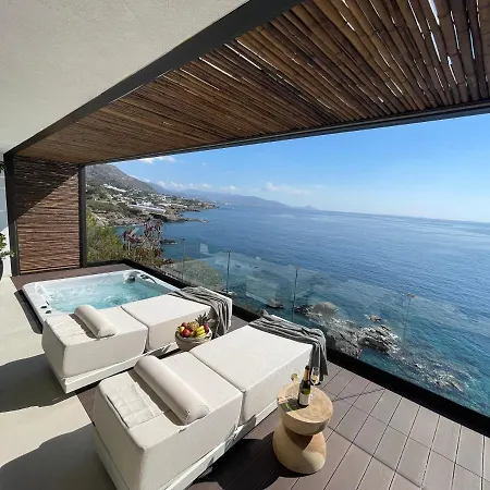 Mystique Luxury Achlia